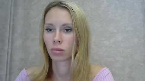 Snapshot of _alex1819 chatting on September 19, 2025, 7:32 am _alex1819 online show from September 19, 2025, 7:32 am