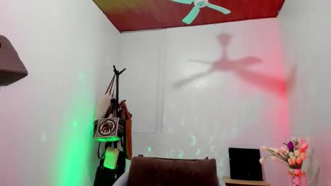  Alexa14 online show from April 7, 2026, 7:47 pm