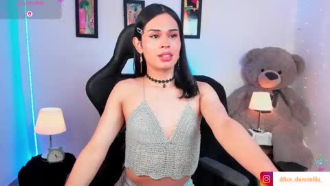 danniella    Indepeding Model  online show from March 16, 2026, 10:19 am