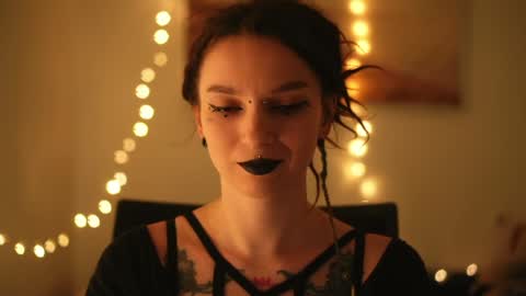 Alice Morrison Mistress Datura online show from April 17, 2026, 5:27 pm