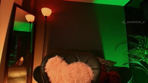 Ana  online show from January 12, 2026, 3:06 pm