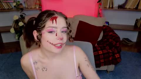 _amelia_shine_ online show from October 21, 2025, 10:16 am