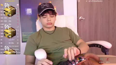_an_drew18 online show from May 15, 2026, 2:35 pm