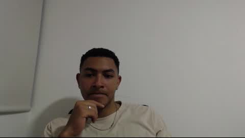 _ander_wolf_ online show from January 15, 2026, 3:33 am