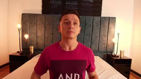 _andrewfalcon2 online show from February 22, 2025, 7:03 pm