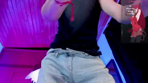 Angell Dustt  online show from June 6, 2026, 11:09 pm