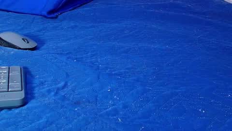 Any online show from October 25, 2025, 7:30 pm