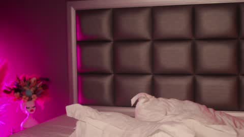 Anna online show from February 6, 2025, 11:26 pm