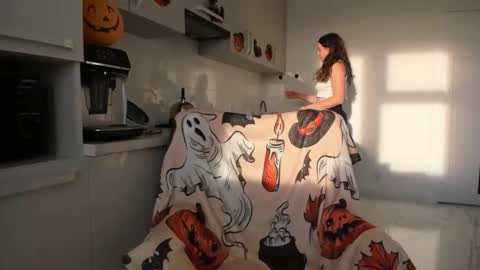 Snapshot of _anna_montana chatting on November 2, 2025, 1:46 pm Anna online show from November 2, 2025, 1:46 pm