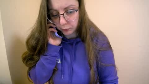 Anna online show from February 7, 2025, 8:01 am