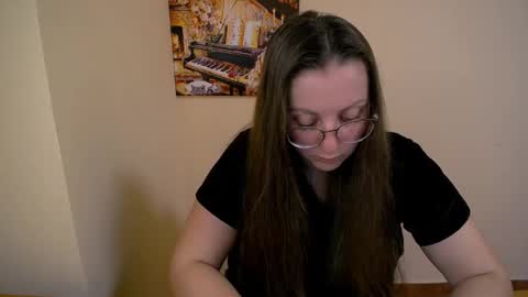 Anna online show from March 11, 2025, 10:29 am