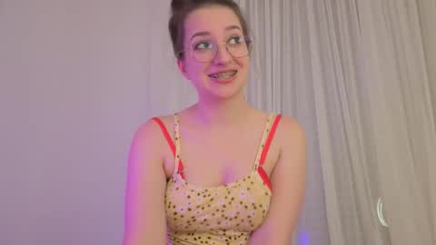 Anna online show from December 3, 2025, 9:24 pm