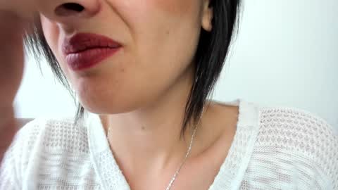 antonia online show from December 12, 2024, 5:37 pm