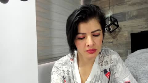 antonia online show from December 20, 2024, 2:49 pm