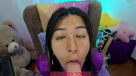 Snapshot of _antonella_dreams chatting on January 12, 2025, 10:43 pm _antonella_dreams online show from January 12, 2025, 10:43 pm