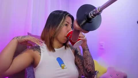 Snapshot of _antonella_dreams chatting on October 2, 2025, 10:00 am _antonella_dreams online show from October 2, 2025, 10:00 am