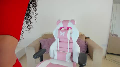    online show from January 16, 2025, 4:07 pm