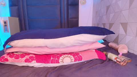 Arlet online show from January 29, 2025, 2:53 pm