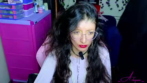 _arlequin_ online show from June 11, 2026, 3:04 am