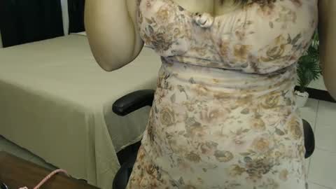 Angie online show from February 7, 2025, 8:22 am