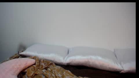 atenea online show from February 8, 2025, 11:55 pm