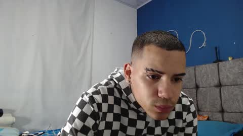 Snapshot of _austinmoon chatting on March 17, 2026, 7:12 am _austinmoon online show from March 17, 2026, 7:12 am