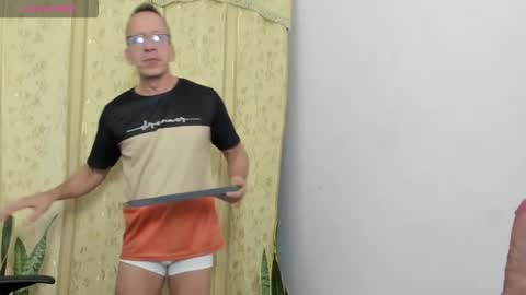 Axel online show from June 3, 2026, 11:02 am