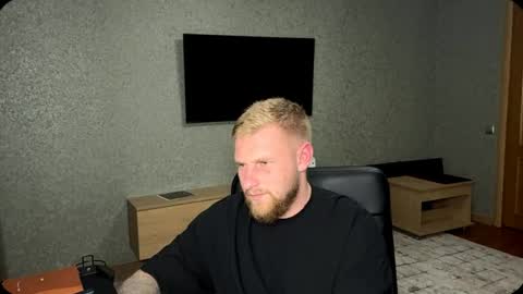 Snapshot of _badboyvibes_ chatting on June 7, 2026, 7:06 pm My name is Daniel baby online show from June 7, 2026, 7:06 pm