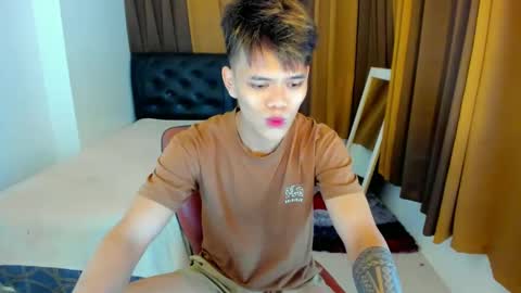 Snapshot of _beachlover69 chatting on January 12, 2025, 11:50 am _beachlover69 online show from January 12, 2025, 11:50 am