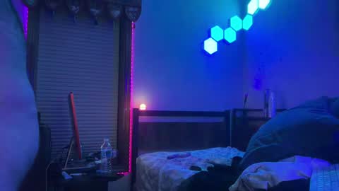 Chupa Bear online show from March 12, 2025, 5:57 am