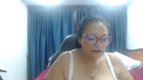 _bellanocturna online show from March 29, 2026, 4:23 am