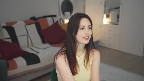 Snapshot of _blackbee_ chatting on February 24, 2025, 10:15 am Lili online show from February 24, 2025, 10:15 am