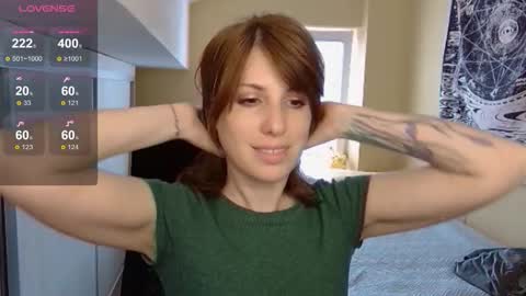 Snapshot of _blackpearl chatting on March 26, 2026, 11:27 am Laura online show from March 26, 2026, 11:27 am