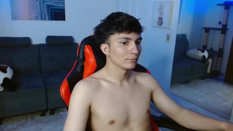 Snapshot of _blakee chatting on March 5, 2025, 11:27 pm B L A K E online show from March 5, 2025, 11:27 pm