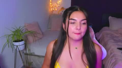 Bonnie online show from February 26, 2026, 2:43 am