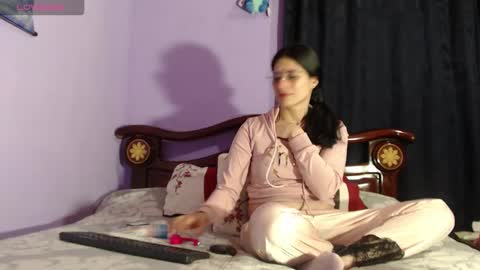 _boombom__ online show from October 26, 2025, 12:05 am