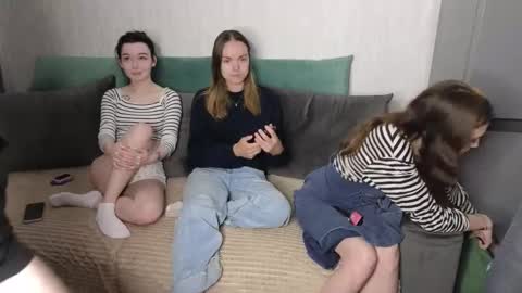 _by_double_sexy_miss_ online show from March 18, 2026, 2:37 am