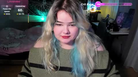 _candym1lky_ online show from January 18, 2026, 7:34 am