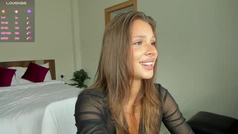 Angela  online show from December 16, 2024, 3:51 am