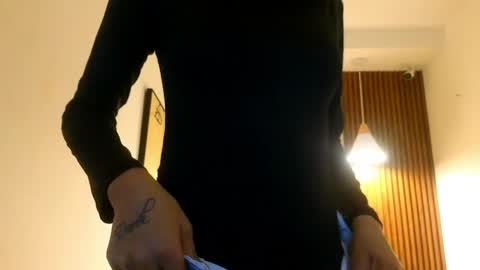 Snapshot of _celeste_hill chatting on June 5, 2026, 11:05 am Celeste online show from June 5, 2026, 11:05 am