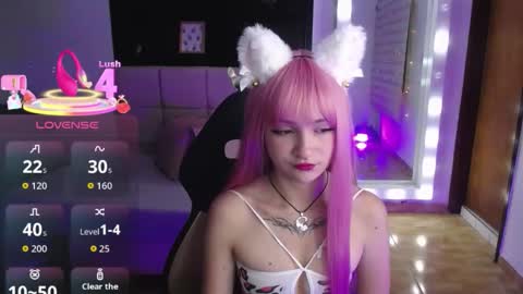 _charlotte_collins_ online show from October 11, 2025, 2:37 pm