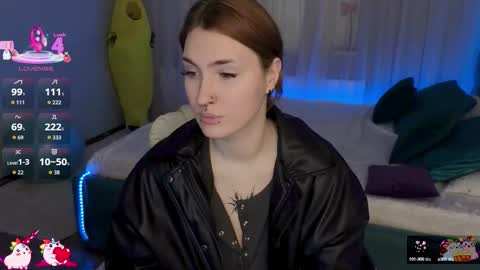 Alisa NO NUDE online show from October 2, 2025, 11:28 am