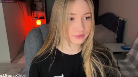 _chloe_miller_ online show from February 7, 2026, 5:33 am