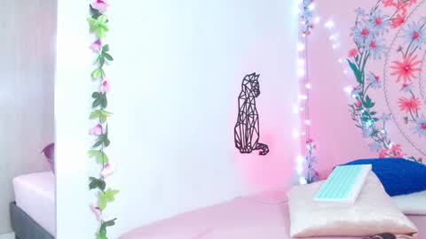 Katy online show from January 13, 2025, 12:30 am