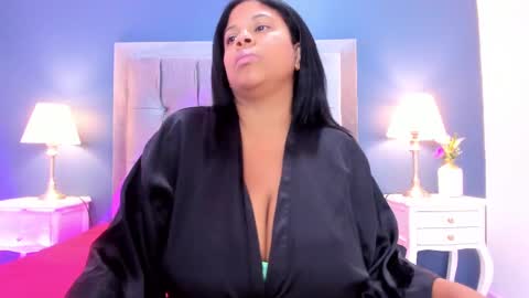 Snapshot of _ciara_benet_ chatting on January 23, 2025, 12:09 pm _ciara_benet_ online show from January 23, 2025, 12:09 pm