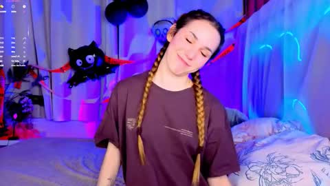 Cindy . online show from October 31, 2025, 8:54 pm