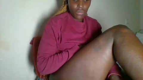 Snapshot of _clara01 chatting on February 1, 2025, 5:47 pm clara online show from February 1, 2025, 5:47 pm