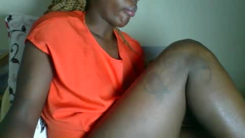 clara online show from December 2, 2025, 7:14 am