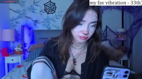 _cotton_candyy online show from November 2, 2025, 4:15 am