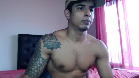 Snapshot of _crissgex_ chatting on February 24, 2025, 5:20 pm crissgex online show from February 24, 2025, 5:20 pm